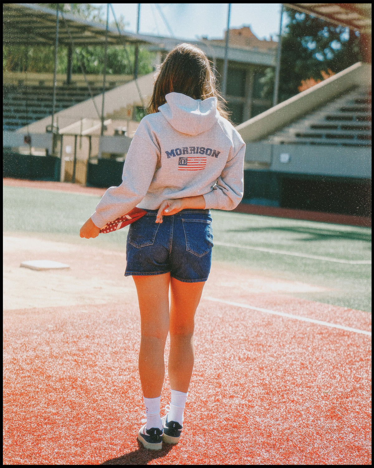 FLAG WMN ZIPPER