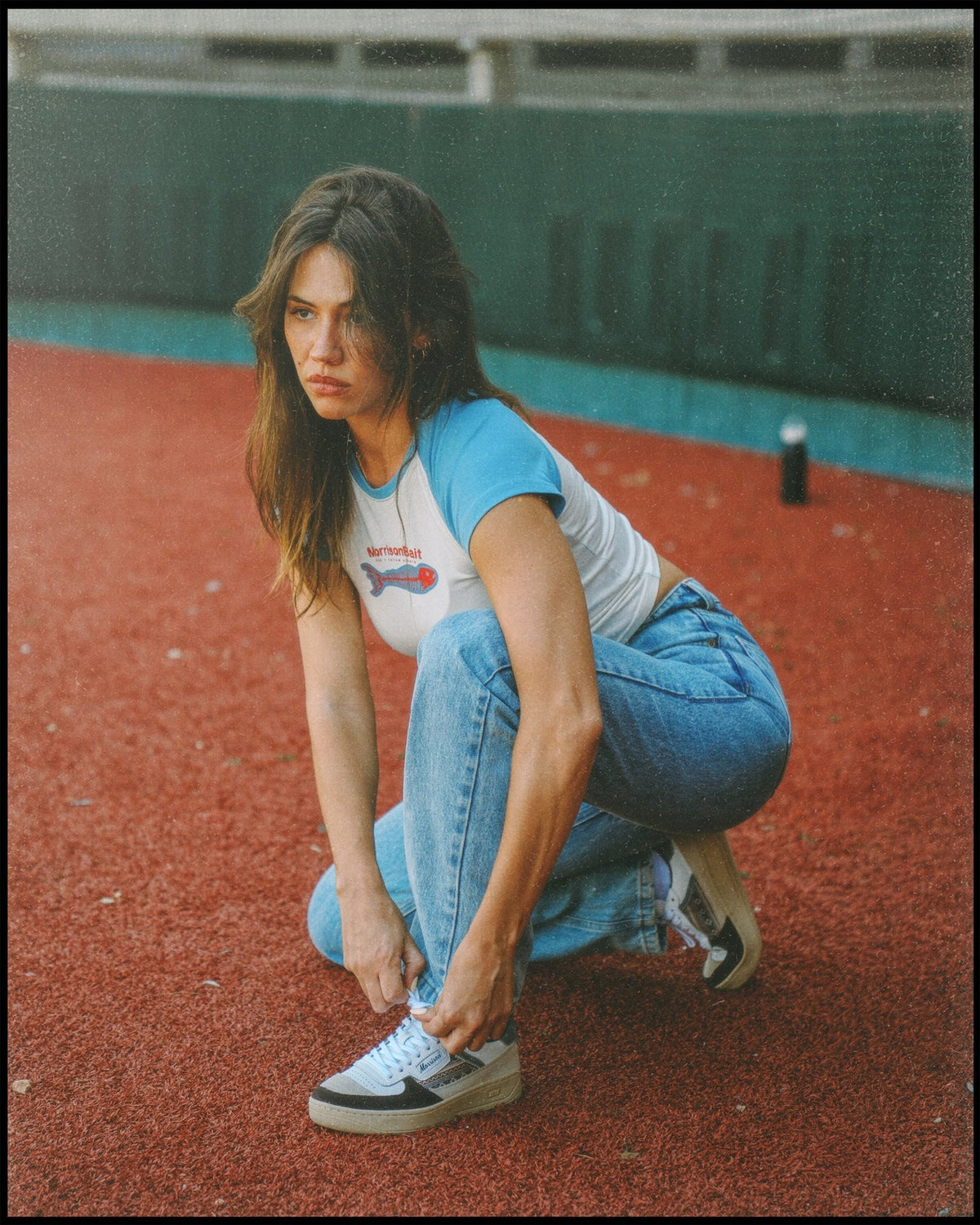[woman]